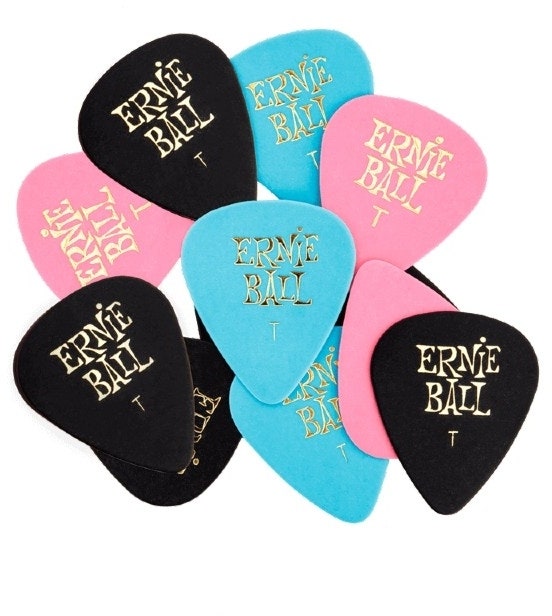 Ernie Ball EB-9167 Médiators en cellulose Thin, couleurs mixtes, lot de 12