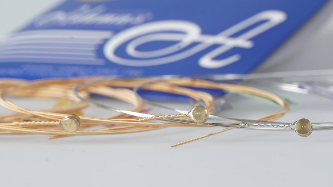 Cordes Adamas pour Guitare acoustique Nuova en bronze phosphoreux revêtu - Light .012-.053 (1818NU)