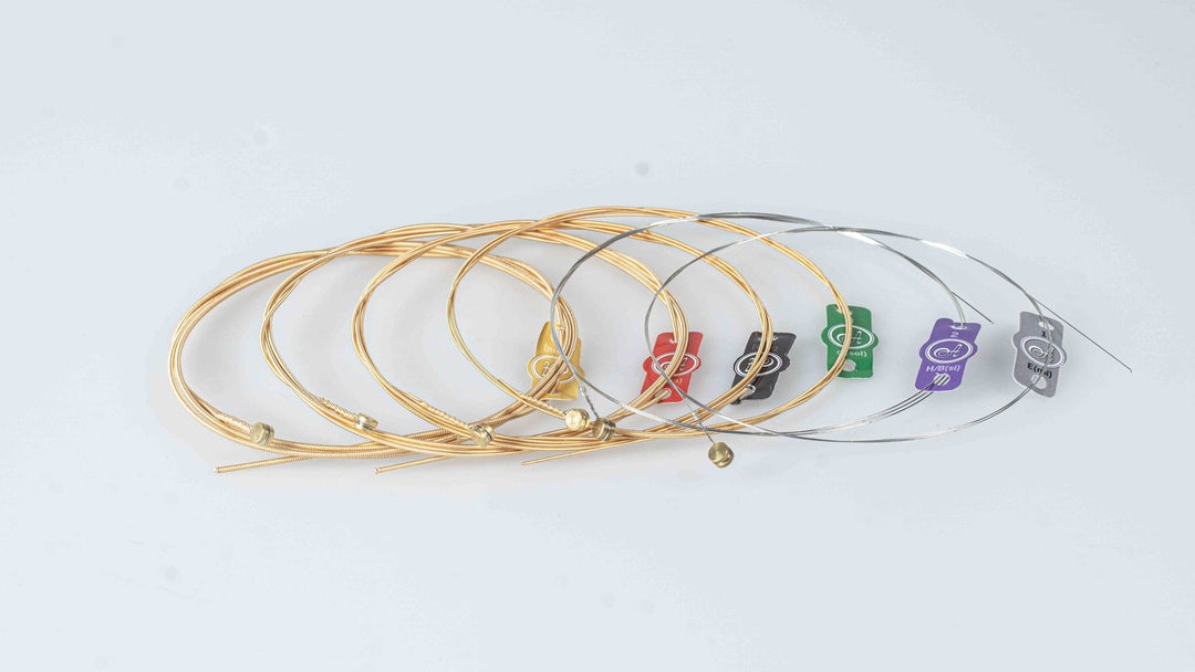 Cordes Adamas pour guitares acoustiques Adamas Phosphor Bronze Historic Reissue - Set de 3 Super-Light .011 (1749-3)
