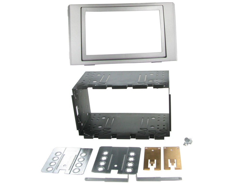21CT23IV02 Cadre 2-DIN pour Iveco