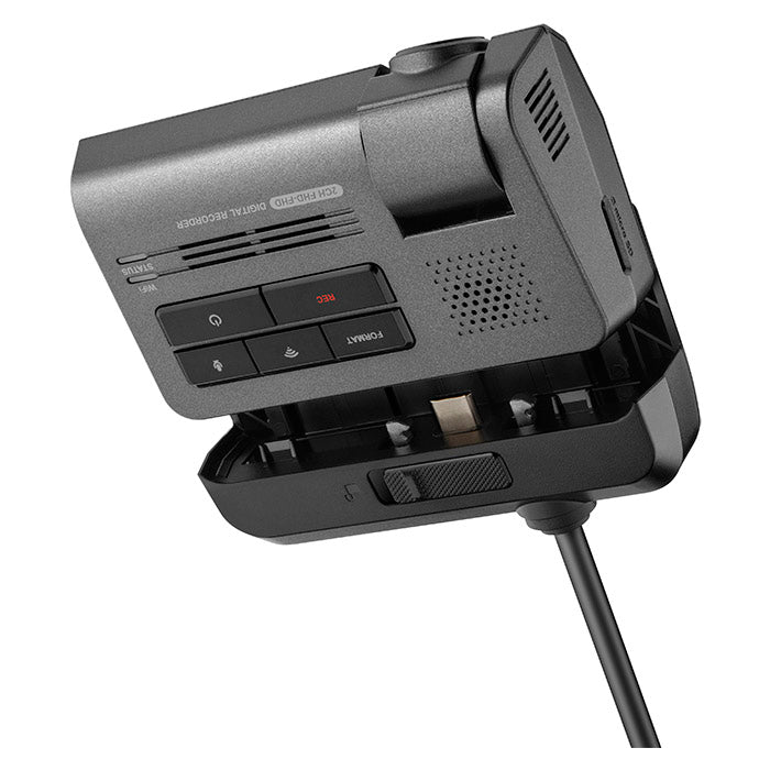 Alpine DVR-F790 dashcam avec wi-fi, GPS et dock