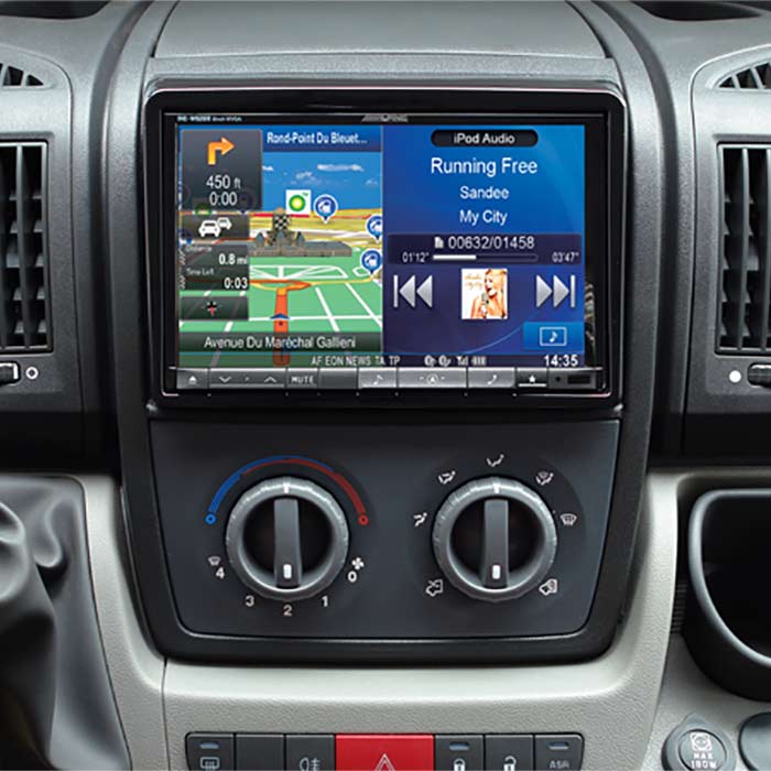 Kit 2-DIN 8" pour Fiat Ducato III 2006->