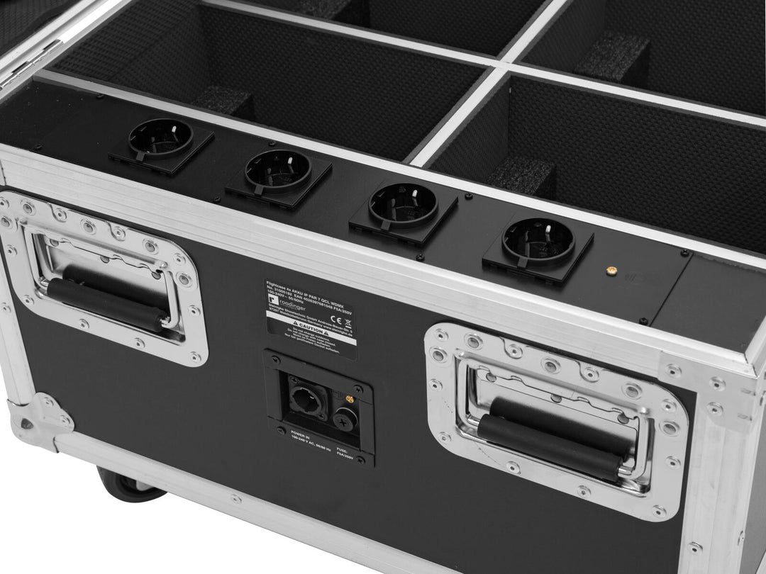 ROADINGER Flightcase 4x AKKU IP PAR 7 QCL WDMX avec fonction de recharge