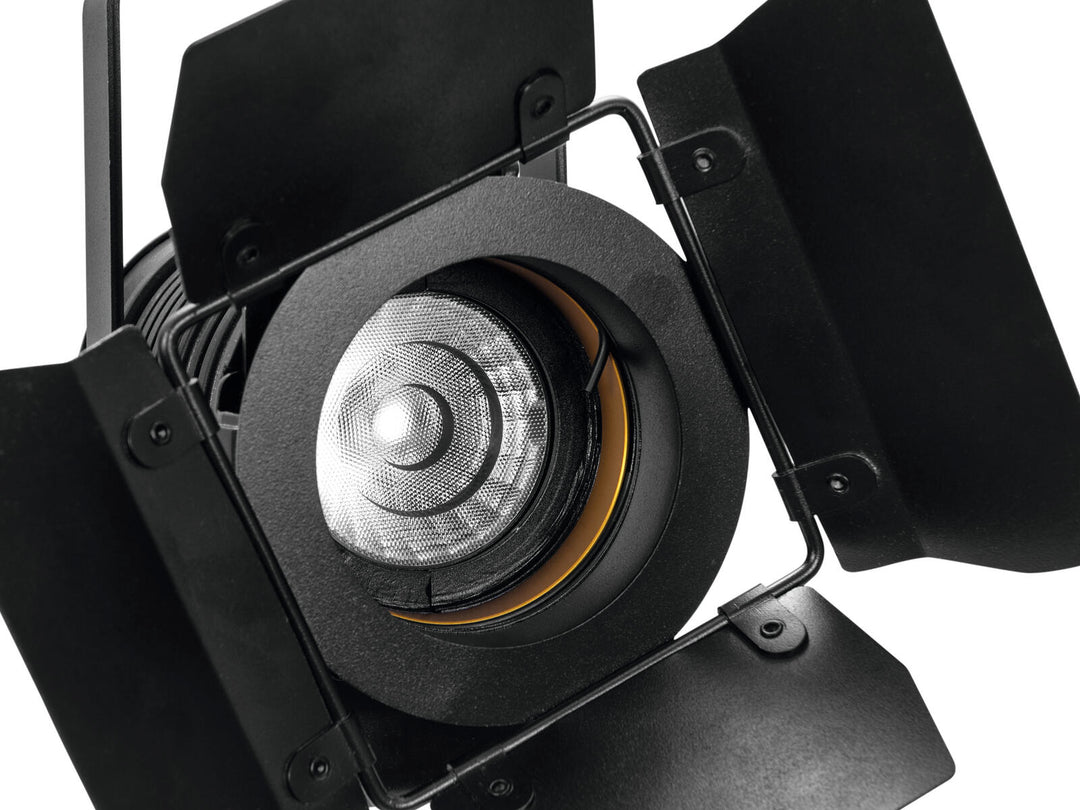 EUROLITE LED THA-20PC TRC projecteur spot de théâtre bk
