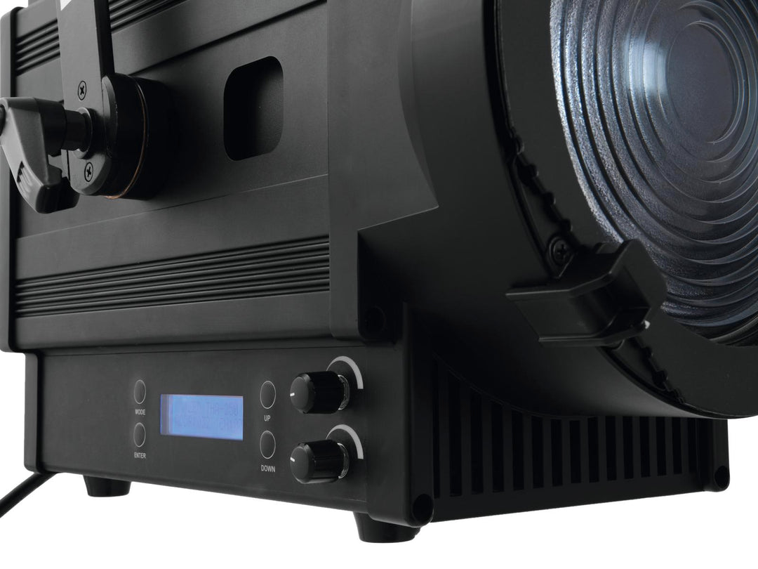 Eurolite LED THA-250F Spot de Théâtre