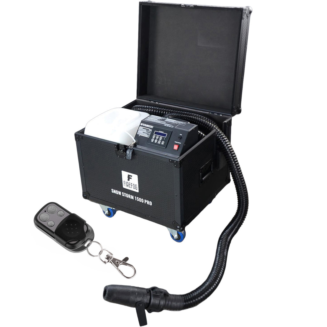 Machines à neige Firefog Snow Storm 1500 Pro de 1500 W dans un flightcase