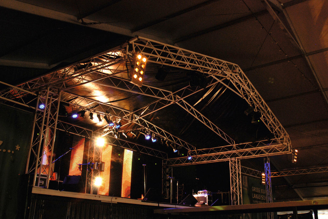EUROLITE T-36 Pinspot avec câble, noir