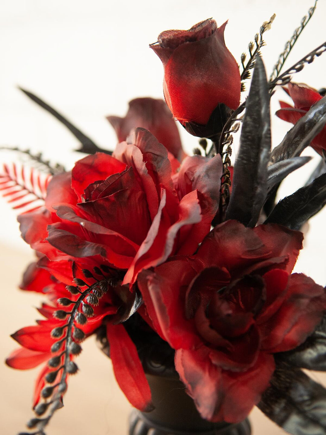 Décoration de table Halloween roses, noire et rouge, 28 cm