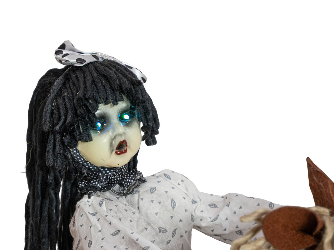 Halloween-figur pige på gyngehest, animeret, 72 cm