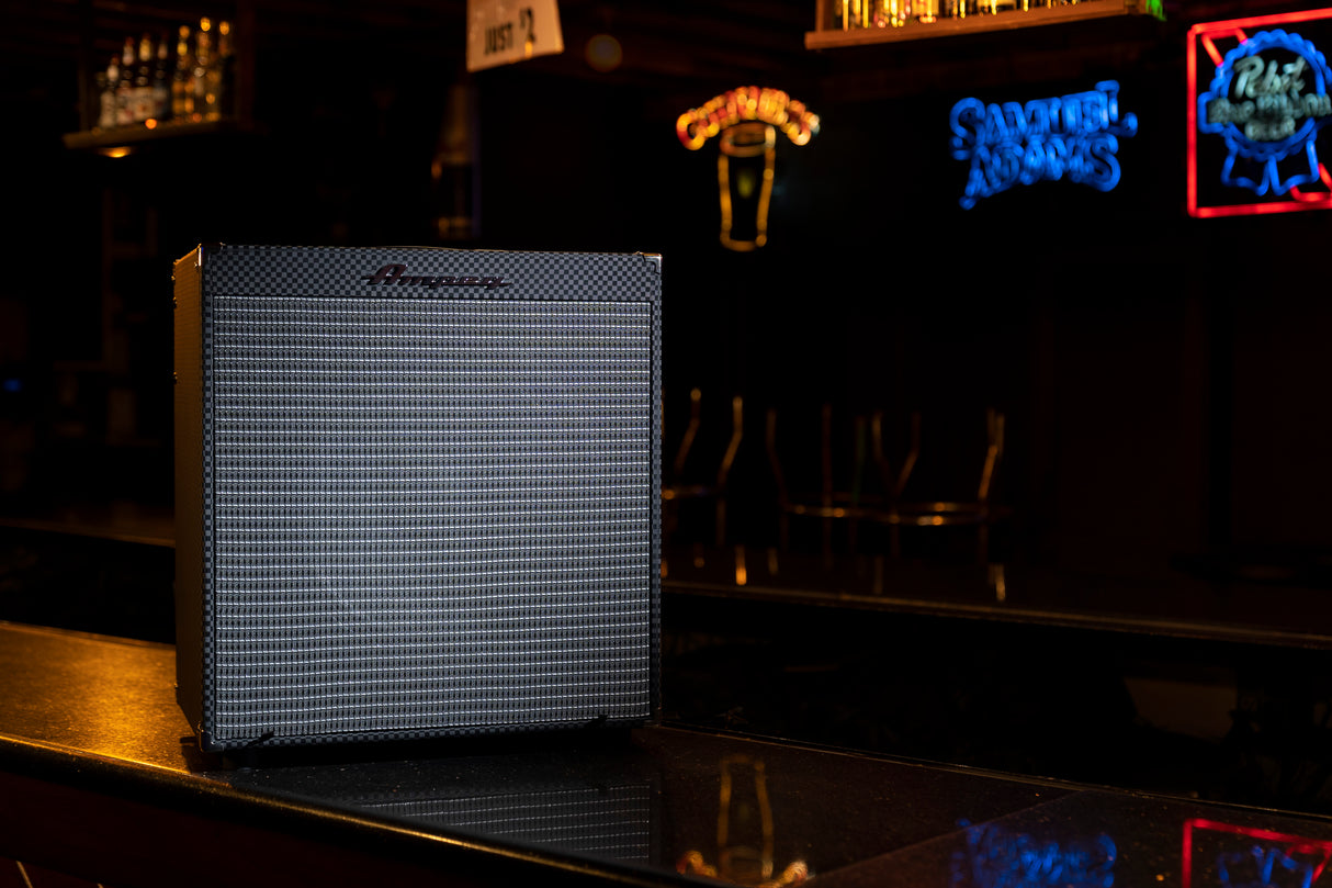 Ampeg Rocket Bass RB-115 Combo Bass Amplifier