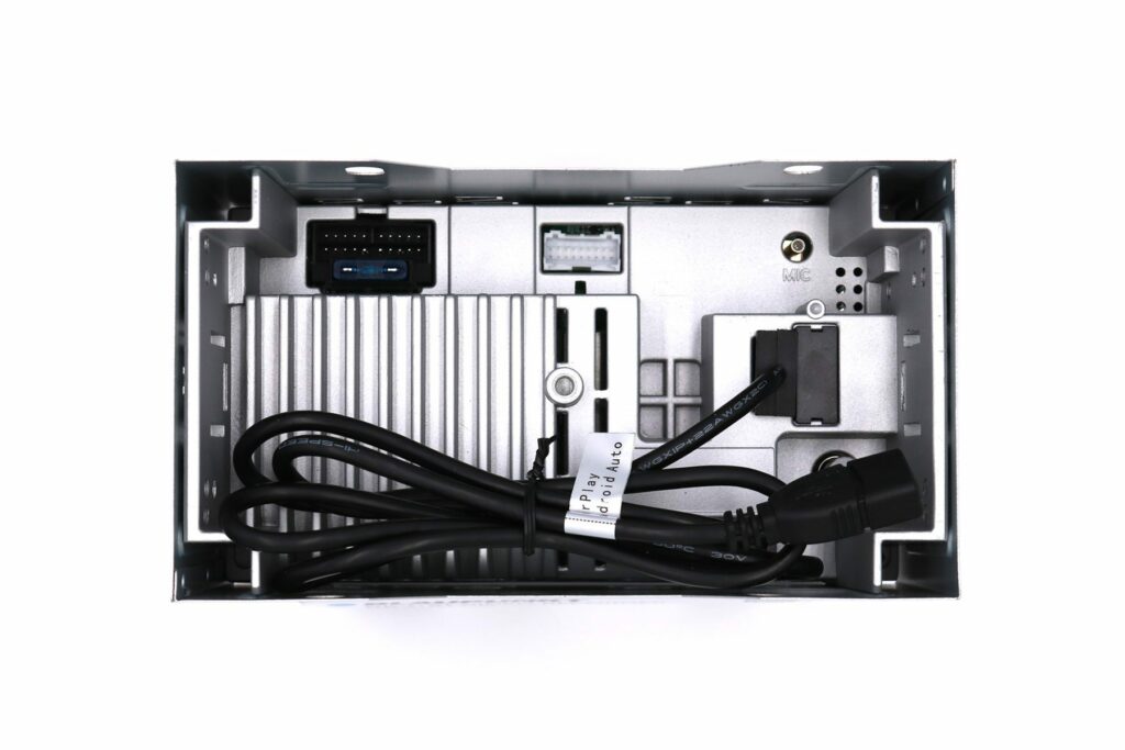 Blaupunkt Oslo 600 DAB w. Wireless CarPlay, Android, DAB+ and Bluetooth