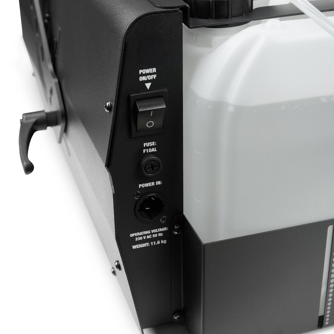 Cameo INSTANT HAZE 1400 G2 - hazer de tournée avec commande par microprocesseur
