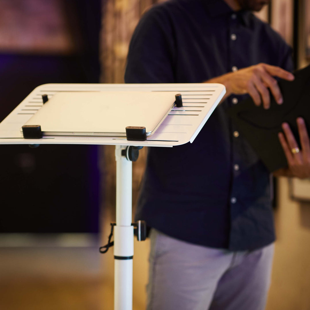 Gravity LTS T 02 W - Support universel pour ordinateur portable avec tiges de maintien réglables et base en acier