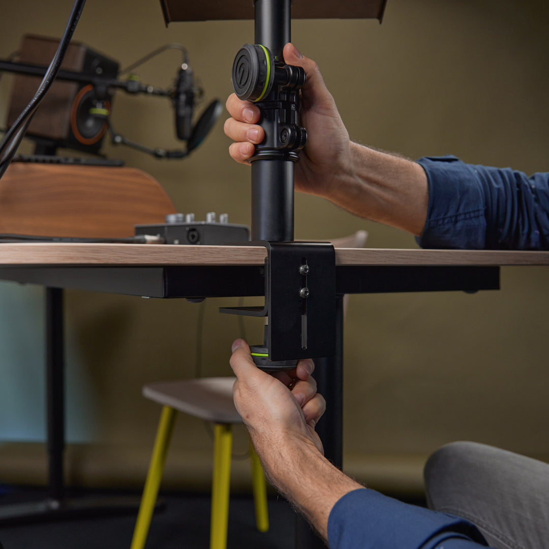 Gravity SP 3102 TM - Support de moniteur de studio flexible avec pince de table