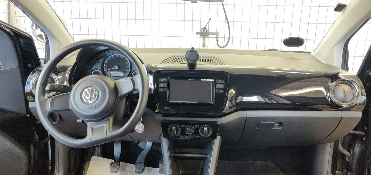 2-DIN Frame for Mii, Citigo and Up (Black)