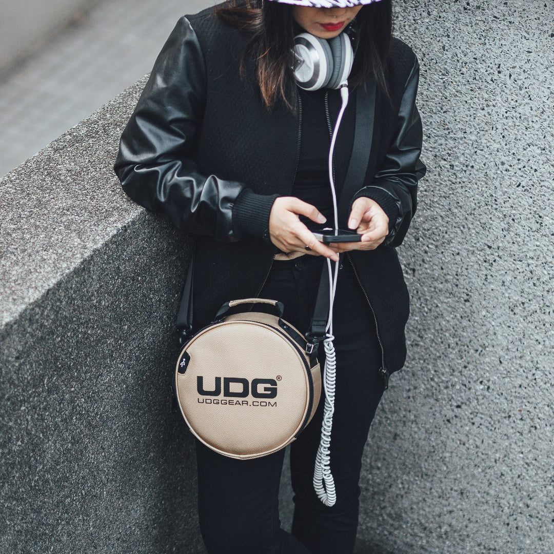 UDG Ultimate DIGI Headphone Bag Or