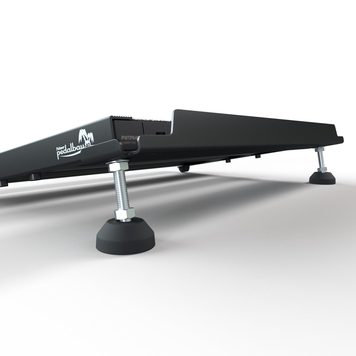 Palmer Pedalbay® 40 PB - Pedalboard incl. barre d’alimentation WTPB40