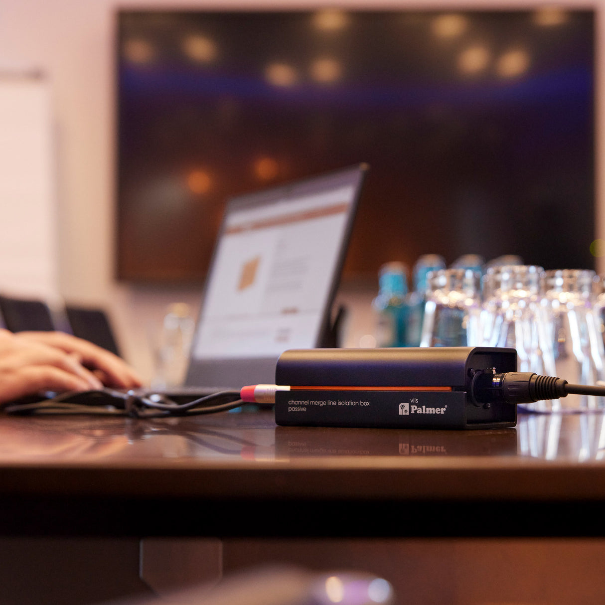 Palmer RIVER vils - Boîtier d’isolation de ligne avec sommation de canaux