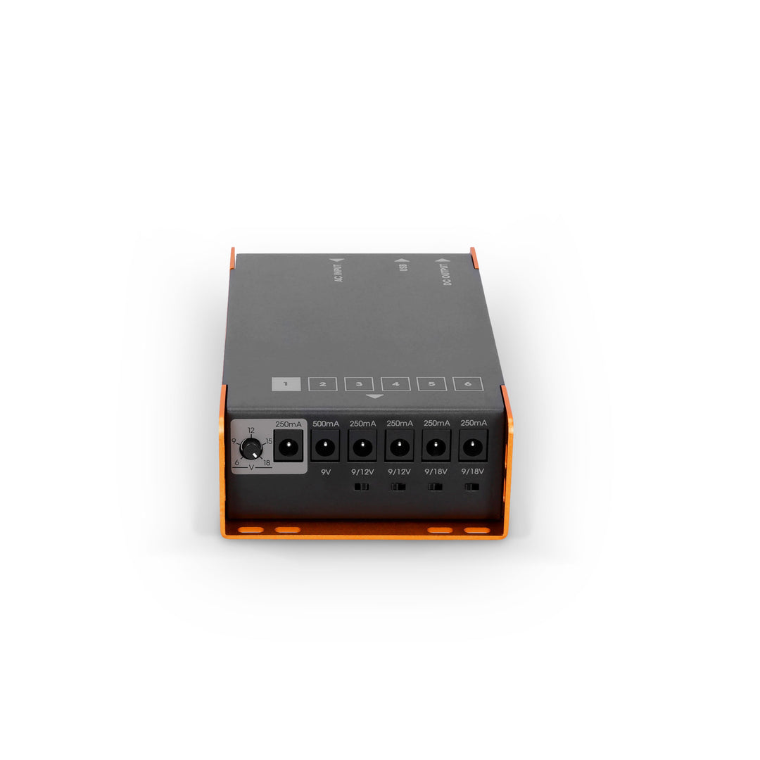 Palmer PWT 06 IEC - Bloc d'alimentation universel pour pedalboard avec USB