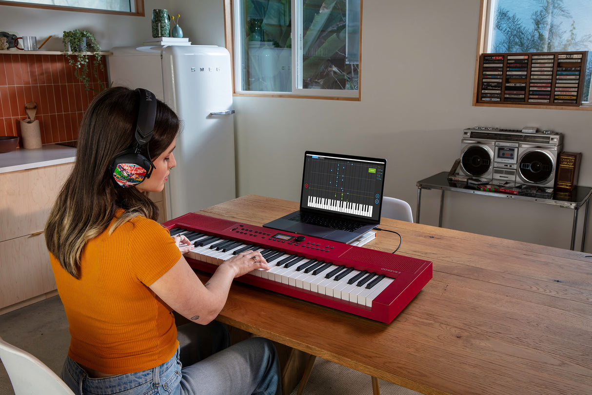 Roland GO:KEYS 3 Starter Pack (Dark Red)