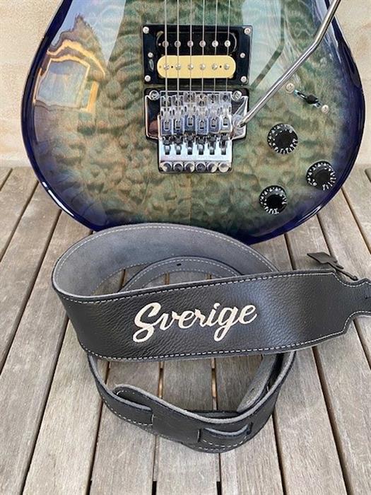 Franklin Special broderet sort læder guitarrem - Sverige