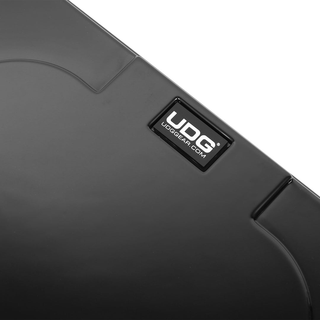 UDG Ultimate NI Traktor Kontrol S4 MK3 Equipment Cover Noir