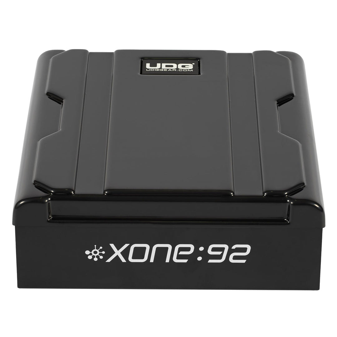 UDG Ultimate 12" Housse pour équipement de mixage Noir