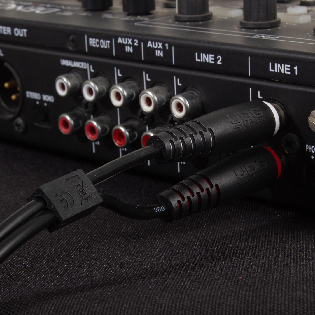 UDG Ultimate Audio Cable Set RCA - RCA Noir Droit 1,5m