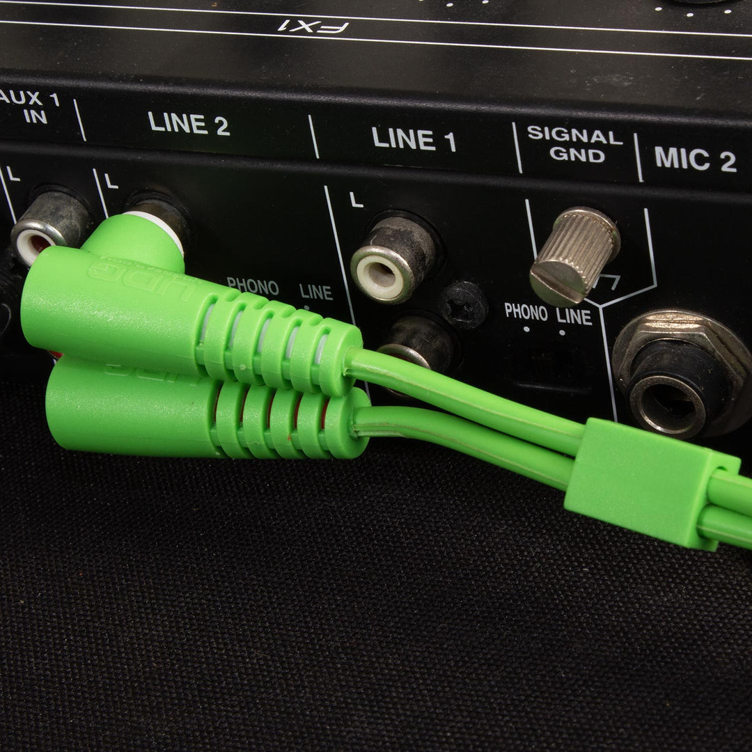 UDG Ultimate Audio Cable Set RCA Droit-RCA Coudé Vert 3m