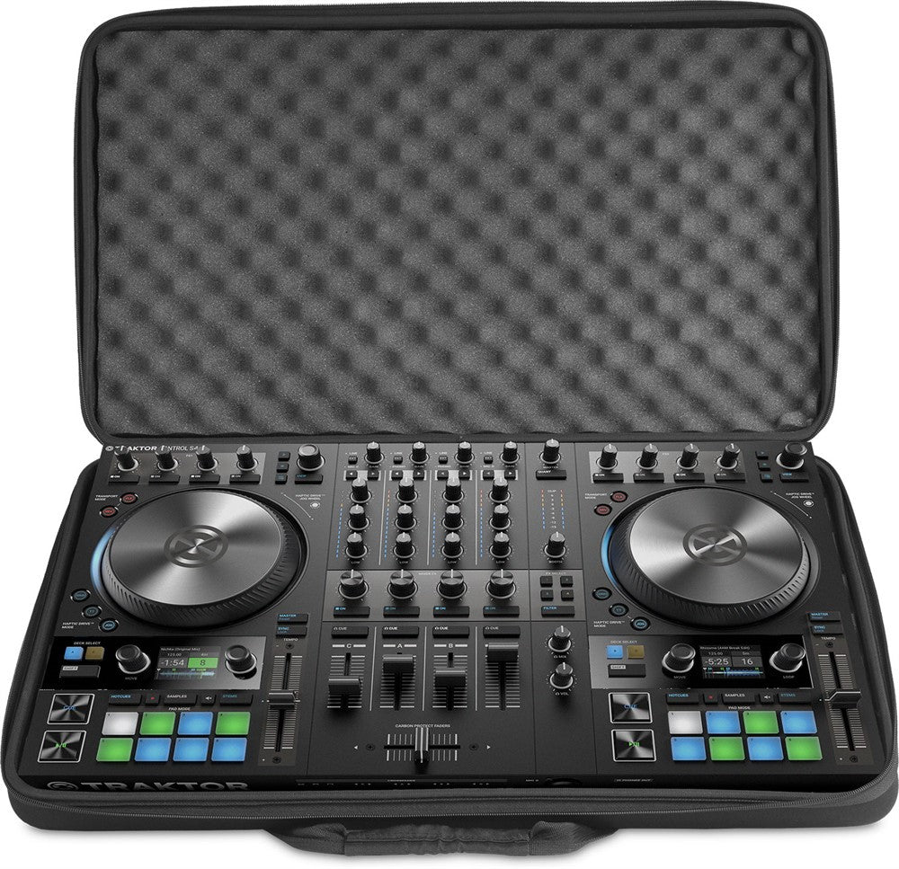 UDG Creator NI Traktor Kontrol S4 MK3/S2 MK3/Numark Mixstream Pro hardcase Noir
