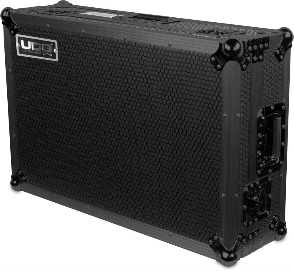 UDG Ultimate Flight Case pour Denon SC Live 2 Blk Plus (W)