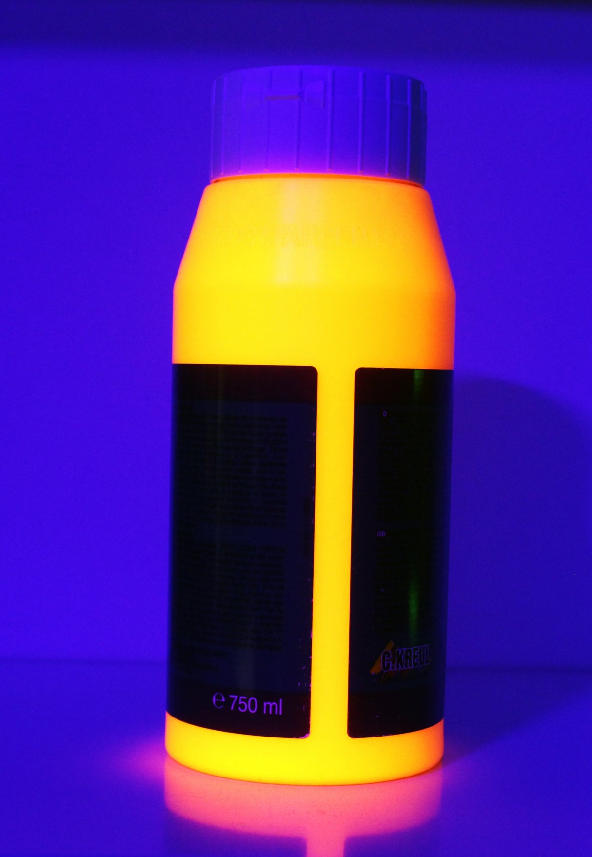 UV Paint 750 ml.