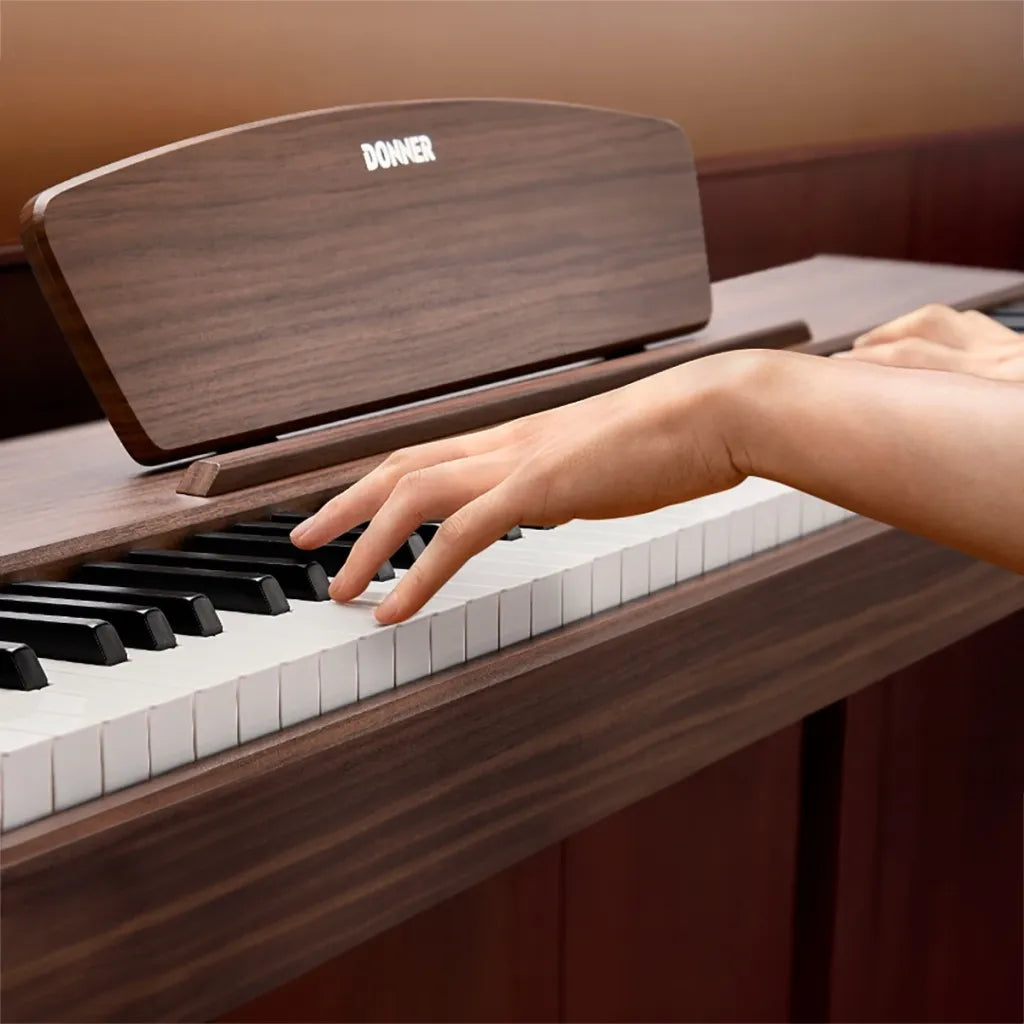 Donner DDP-80 Electric Piano Walnut Complete Package