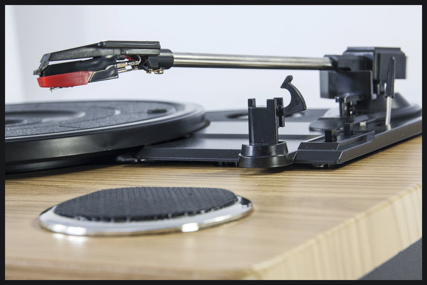 Madison Turntable w. USB & Bluetooth (Wood)