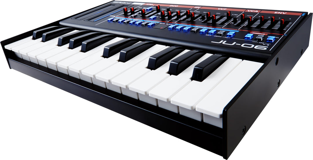 Roland JU-06A Module de son