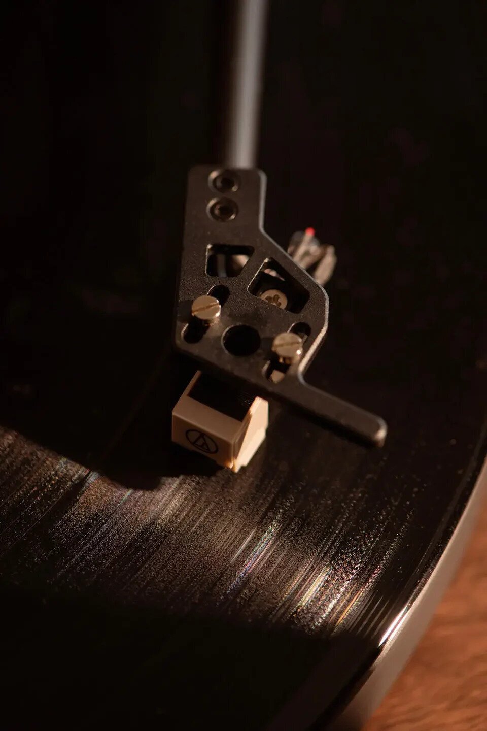 Crosley Stave Platine vinyle, noyer
