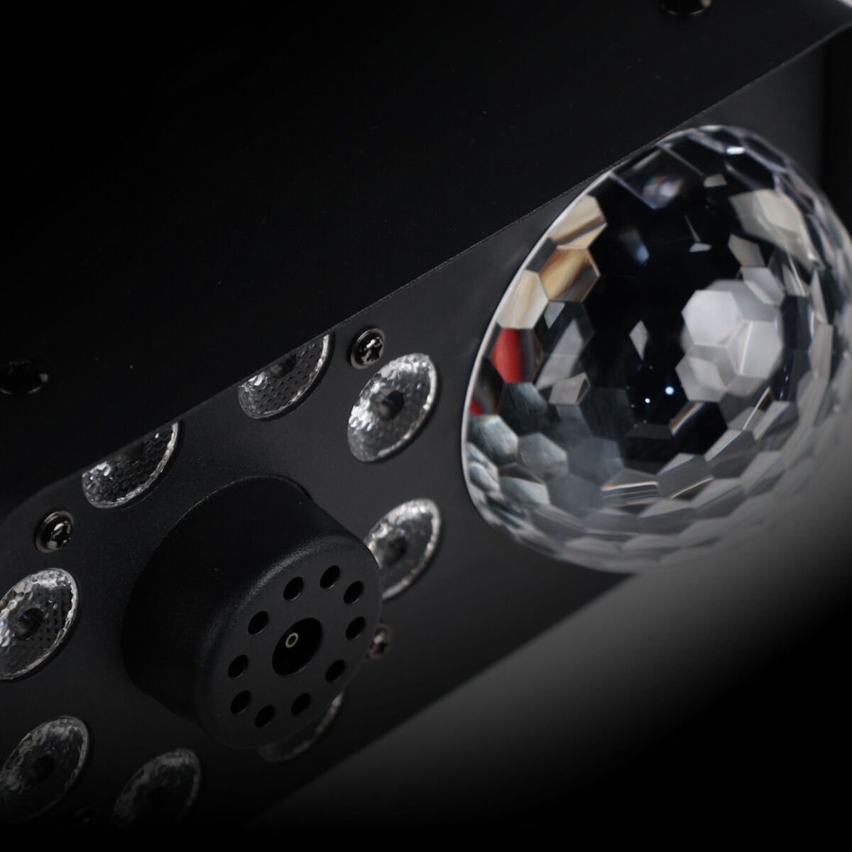 Light4Me Fog 600W LED Ball Fog Machine – RGB Disco Effect