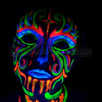 Maquillage facial UV