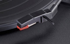 TEAC TN-180BT-B Platine Vinyle (Noir)
