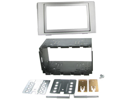 21CT23IV02 Cadre 2-DIN pour Iveco