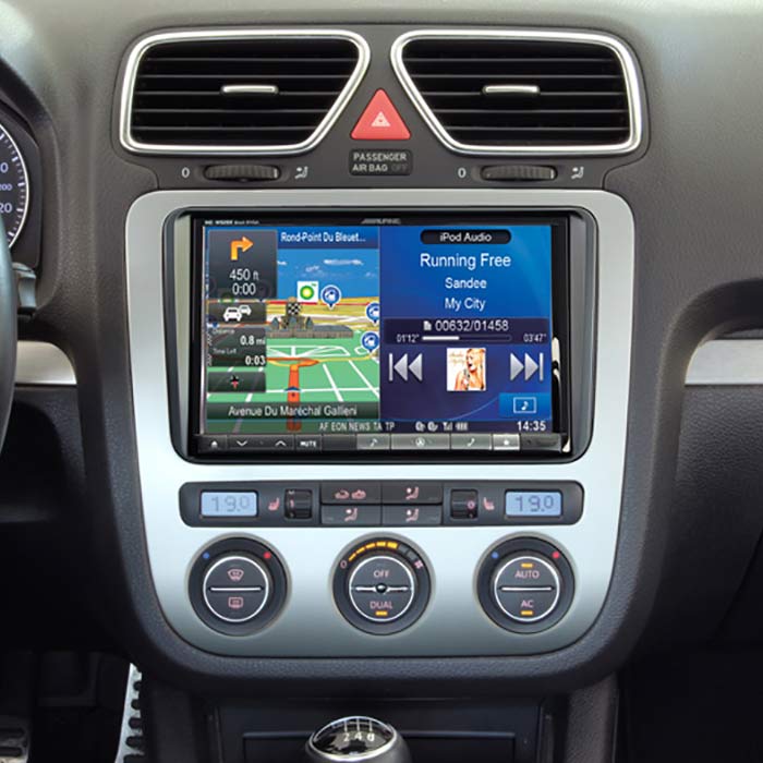 Kit de montage 2-DIN 8" pour VW avec écran blanc