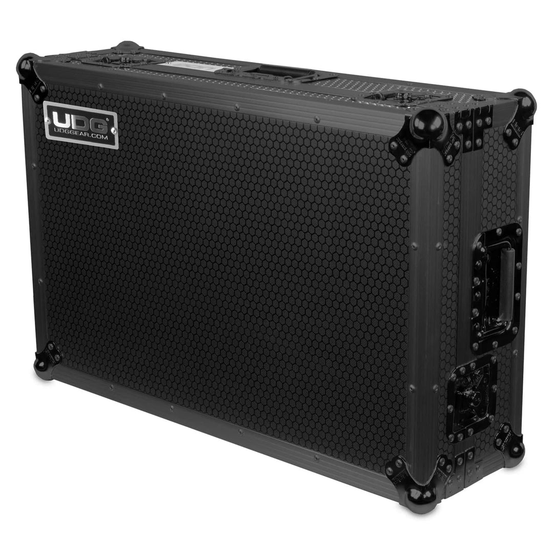 UDG Ultimate Flight Case Denon DJ SC LIVE 4 Black Plus (Roues)