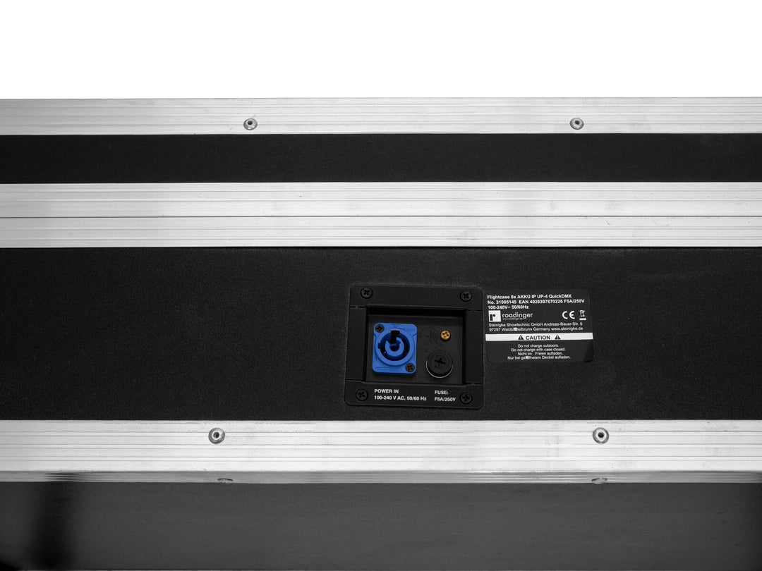 ROADINGER Flightcase 8x AKKU IP UP-4 QuickDMX avec fonction de recharge