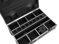 ROADINGER Flightcase 8x AKKU Mini IP UP-4 QCL Spot MK2 avec fonction de charge