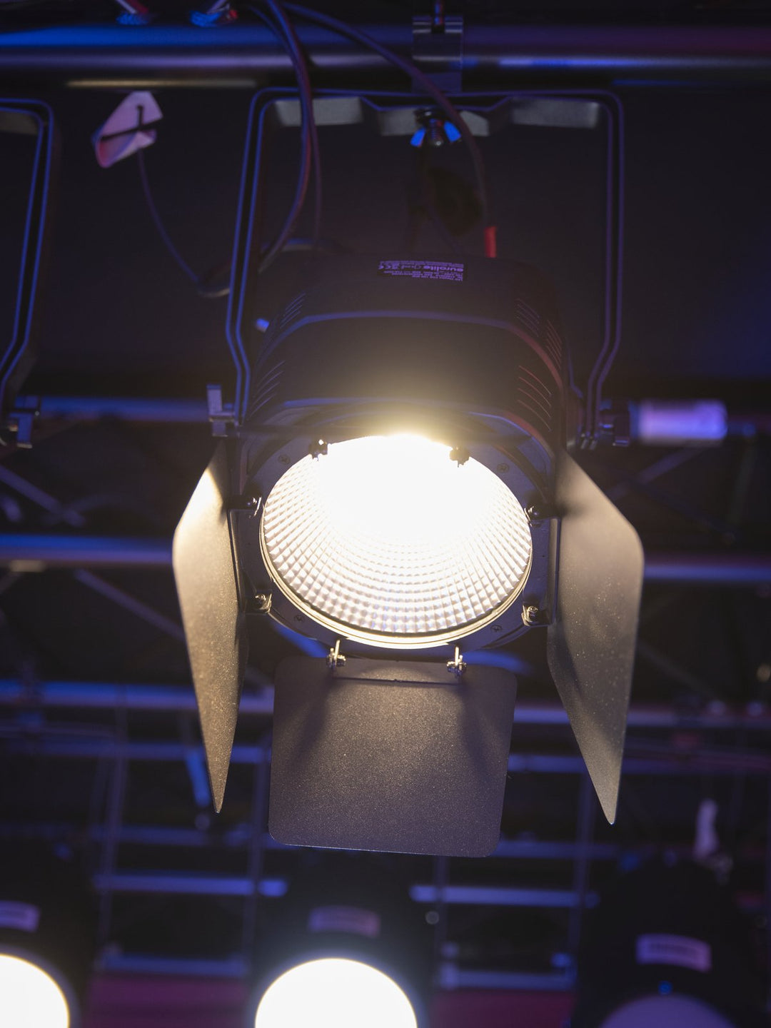 Eurolite LED Projecteur Théâtre COB 100 WW