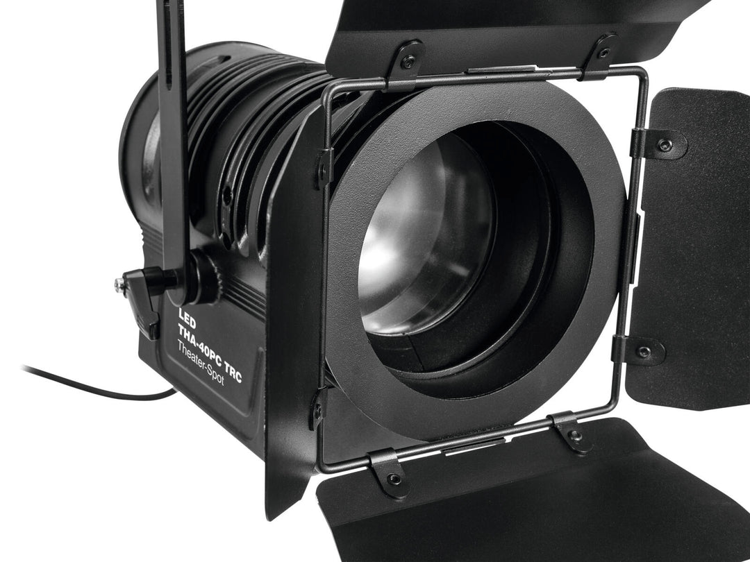 EUROLITE LED THA-40PC TRC Projecteur de théâtre bk