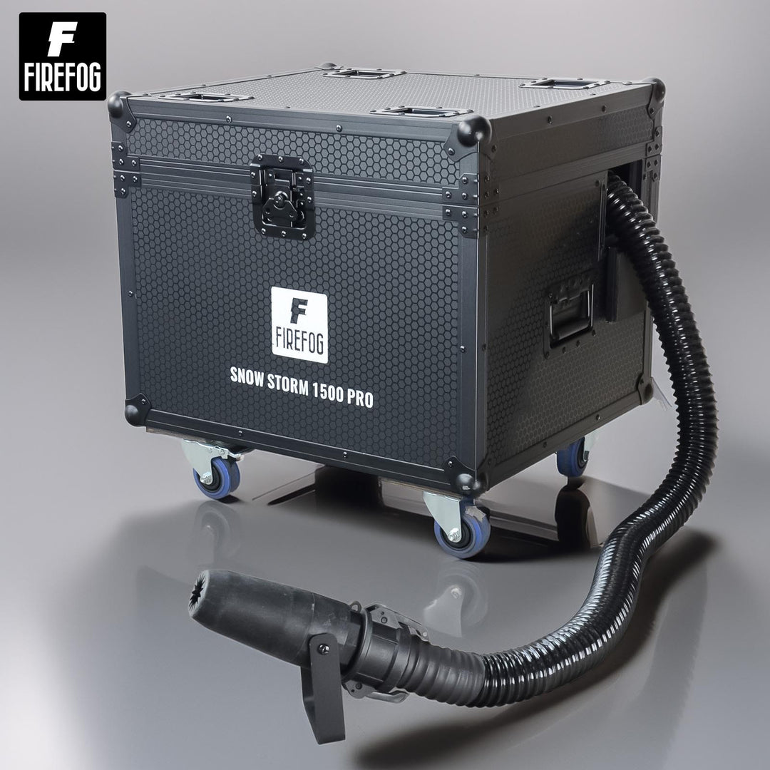 Machines à neige Firefog Snow Storm 1500 Pro de 1500 W dans un flightcase