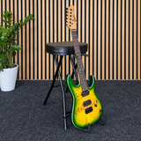 Hardman SB207 repose-pied pour guitare avec repose-pied et support pour guitare.