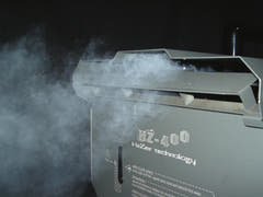 ANTARI HZ-400 Machine à brouillard avec contrôleur à minuterie