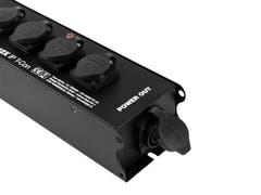 EUROLITE SAB-42X IP Boîtier répartiteur d'alimentation en T